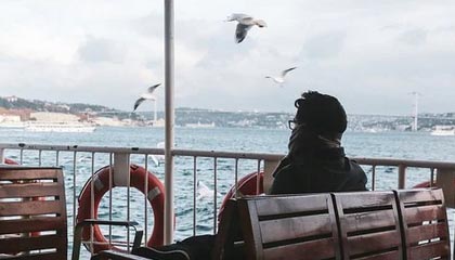 米兰体育在线登录-国足年度失控回合的战术恢复机制分析，国足总结失败 低估对手